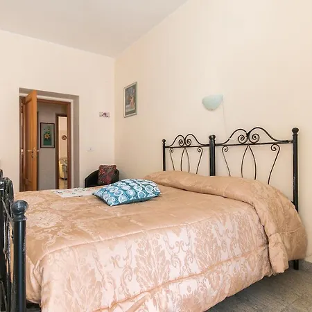 Casa Di Leti